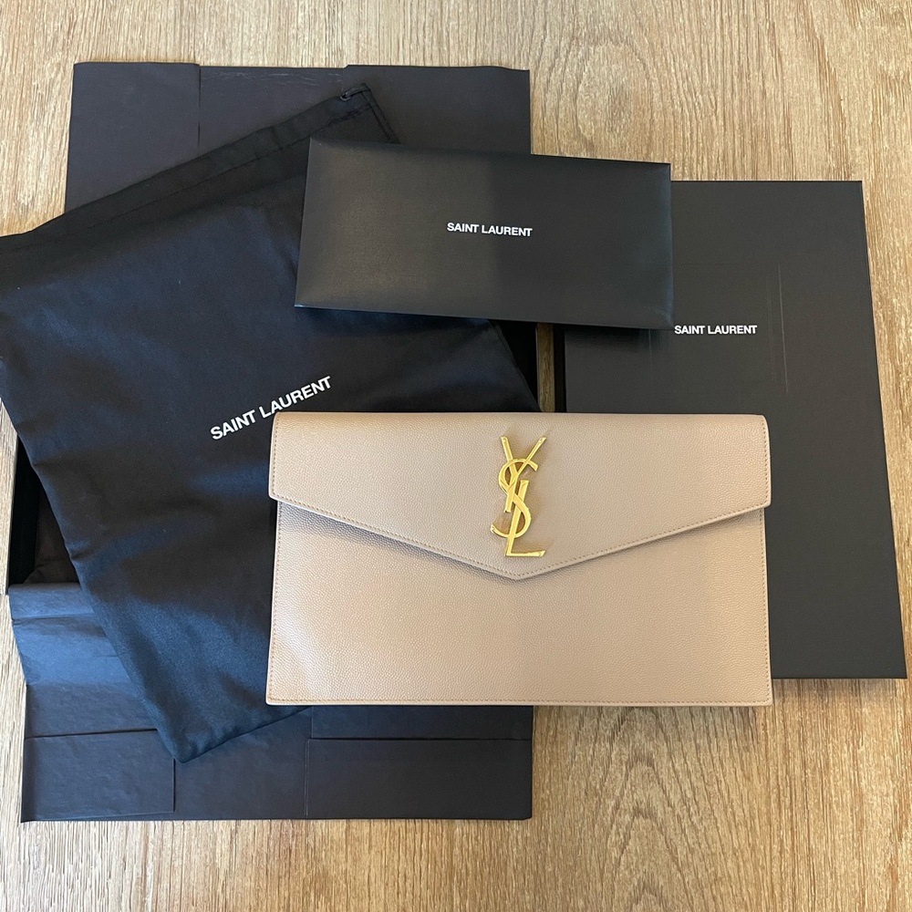 Authentic YSL Saint Laurent clutch